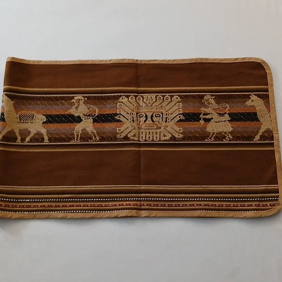 Woven Bolivian Table Runner - Picture 13 of 16